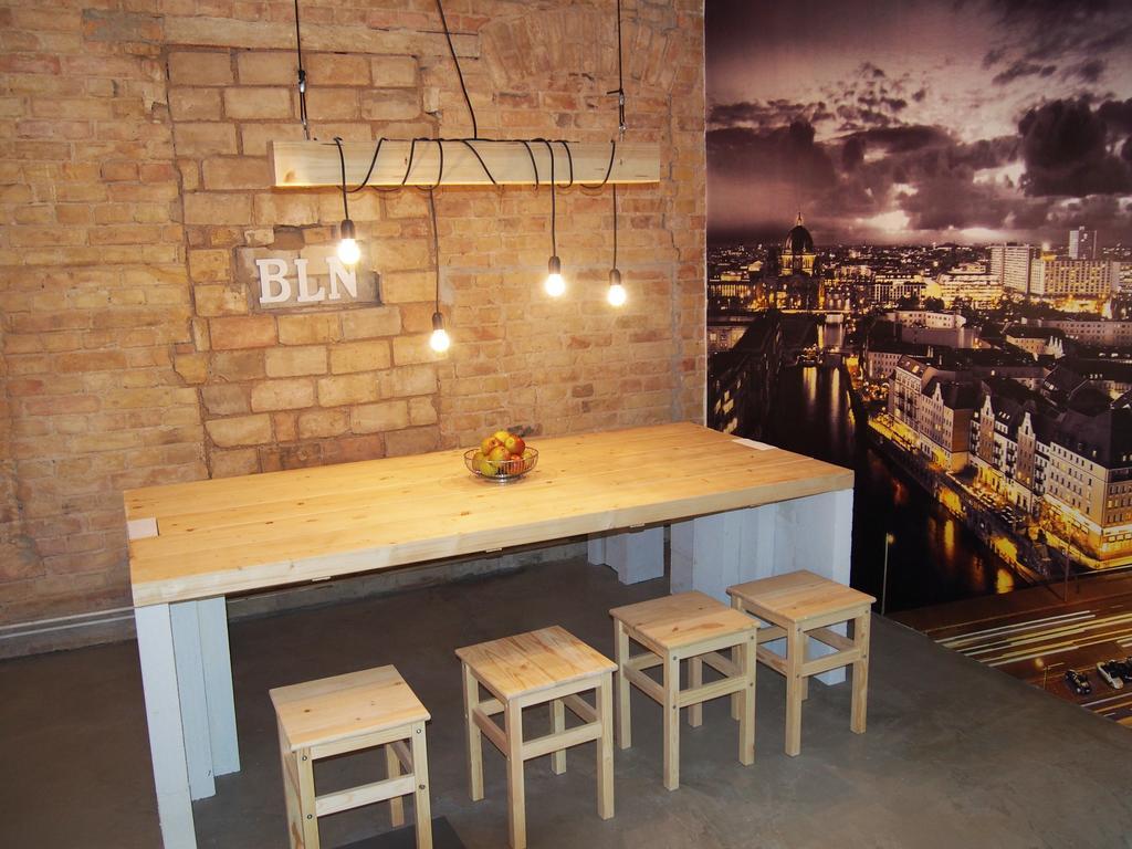 Box61 Art Concept Flat Hostel Berlijn